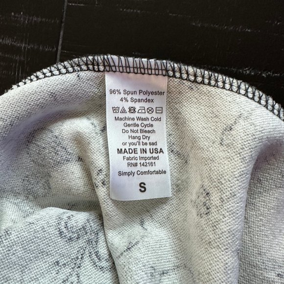 NWOT Women's LuLaRoe Skirt Size Small - Picture 3 of 3